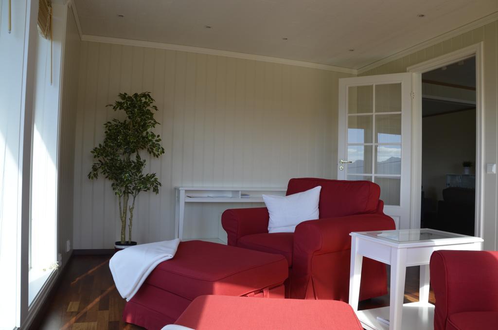 Villa Fjord House Fornes Exterior foto